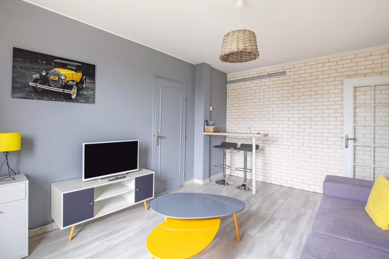 Appart T3 Bien Situe A Bourges + Wifi 外观 照片
